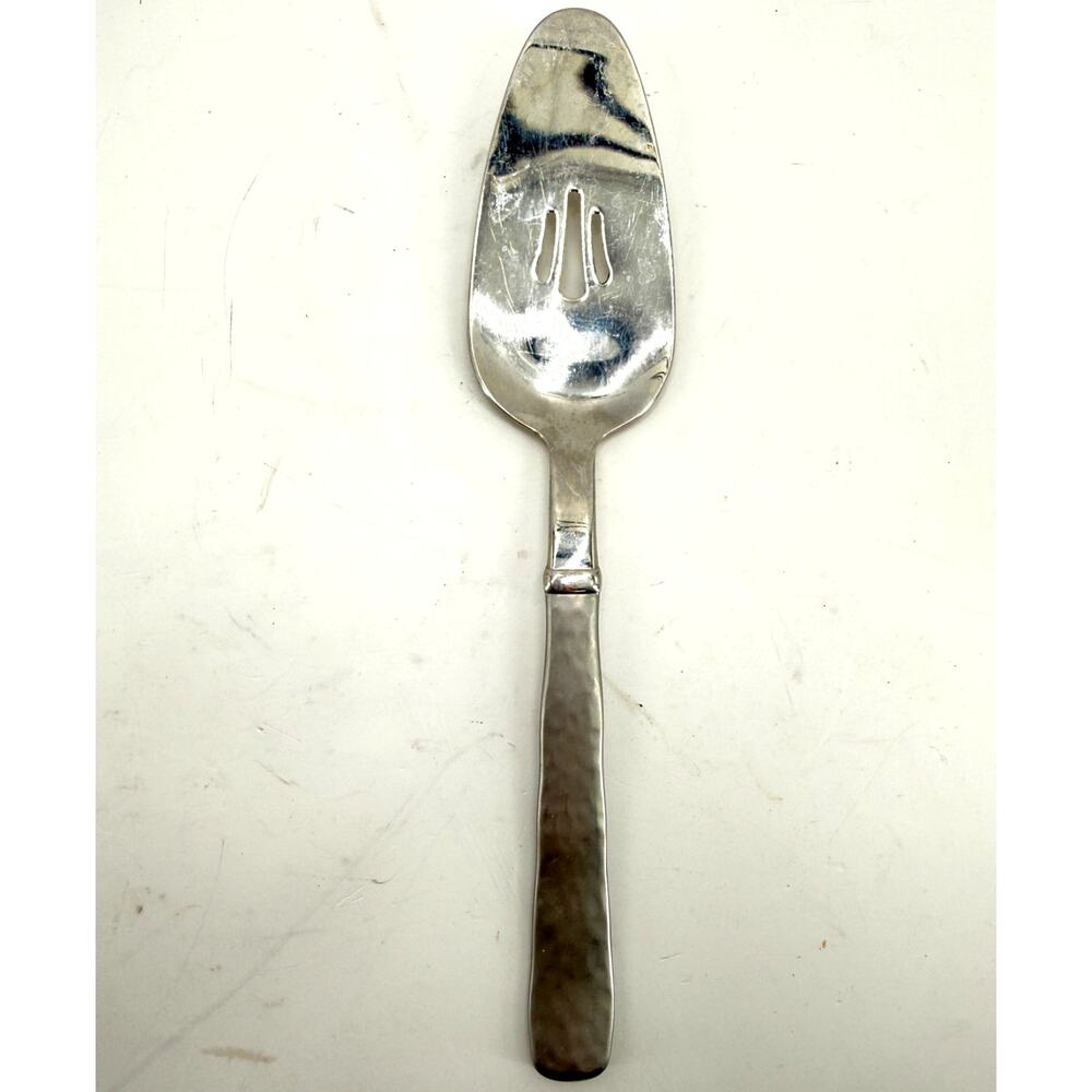 Oneida Hammered Stainless Steel Cake Pie Server Pierced Dessert Serving 10 Inch